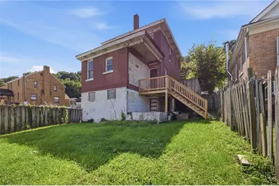 1300 Pine Hollow Rd, Stowe Township, PA 15136 - Photo 23