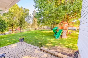 310 Almar Dr, Pittsburgh, PA 15237 - Photo 29
