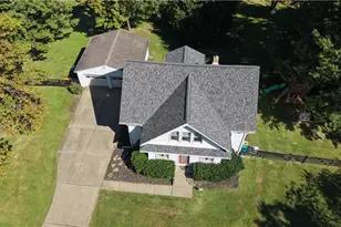 310 Almar Dr, Pittsburgh, PA 15237 - Photo 3