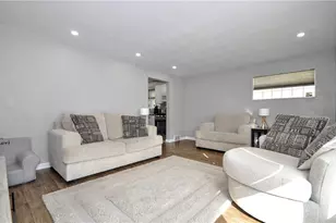 245 Revo Rd, Pittsburgh, PA 15236 - Photo 9