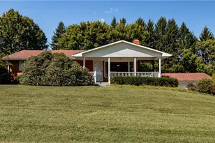 125 Baldwin Rd, Shenango Township, PA 16101 - Photo 1