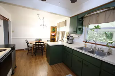 126 Third Ave, New Eagle, PA 15067 - Photo 7