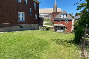 522 Patton Ave, Jeannette, PA 15644 - Photo 3