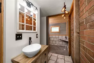 358 Hoopenhobe Ln, Pulaski Township, PA 16159 - Photo 29