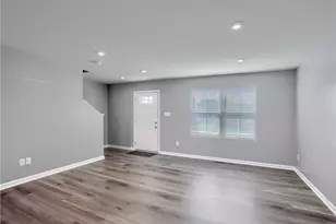 333 Arden Dr, Lancaster Township, PA 16037 - Photo 5