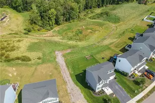 333 Arden Dr, Lancaster Township, PA 16037 - Photo 45