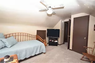 932 Agnew Rd, Pittsburgh, PA 15227 - Photo 17
