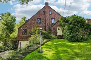 256 Cascade Rd, Pittsburgh, PA 15221 - Photo 1