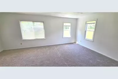 125 Elkin Ave, White Township, PA 15701 - Photo 11