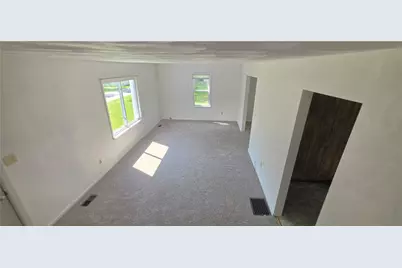 125 Elkin Ave, White Township, PA 15701 - Photo 13