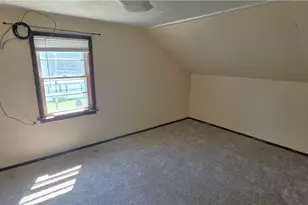 125 Elkin Ave, White Township, PA 15701 - Photo 15