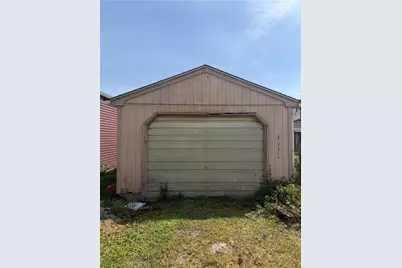 1613 4th Ave, Beaver Falls, PA 15010 - Photo 3