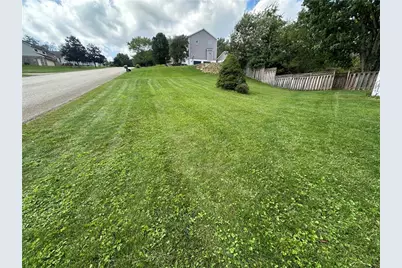 1056 Cranston Dr, Greensburg, PA 15601 - Photo 43