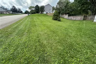 1056 Cranston Dr, Greensburg, PA 15601 - Photo 43