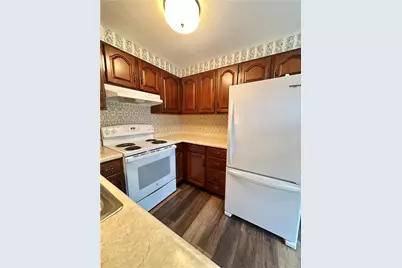1056 Cranston Dr, Greensburg, PA 15601 - Photo 7