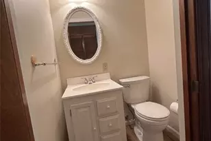 1056 Cranston Dr, Greensburg, PA 15601 - Photo 15