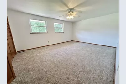 1056 Cranston Dr, Greensburg, PA 15601 - Photo 17