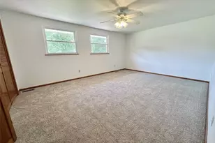 1056 Cranston Dr, Greensburg, PA 15601 - Photo 17