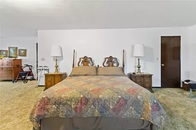 369 S Kings Creek Road, Hanover Township, PA 15021 - Photo 31