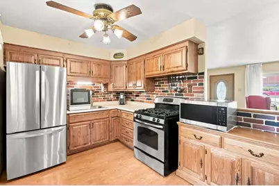105 Louis Court, Stowe Township, PA 15136 - Photo 9