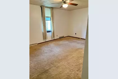 1107 Crest Ave, Charleroi Boro, PA 15022 - Photo 7
