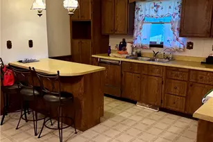1107 Crest Ave, Charleroi Boro, PA 15022 - Photo 21