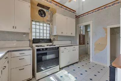 370 Ohio Ave, Rochester, PA 15074 - Photo 17