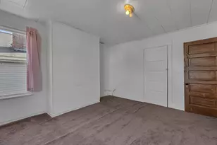 370 Ohio Ave, Rochester, PA 15074 - Photo 19