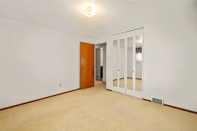 5468 Keenan Dr, Pittsburgh, PA 15236 - Photo 25