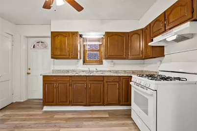 1909 Woodmont Avenue, Arnold, PA 15068 - Photo 9