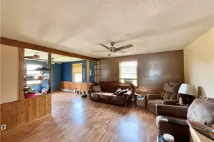 4217 Hillsville Rd, Pulaski Township, PA 16143 - Photo 5