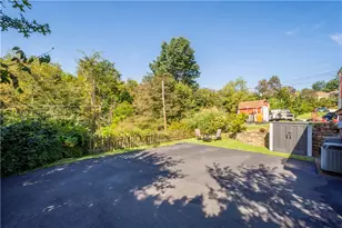 441 Glencoe Dr, West Mifflin, PA 15122 - Photo 23