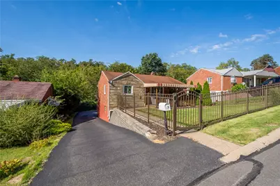 441 Glencoe Dr, West Mifflin, PA 15122 - Photo 3
