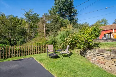 441 Glencoe Dr, West Mifflin, PA 15122 - Photo 27