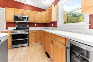 104 Dunkard Ave, Kirby - Mount Morris, PA 15349 - Photo 23
