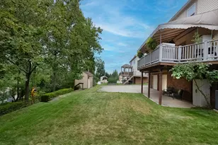 118 Bluestone Dr, Bethel Park, PA 15102 - Photo 27