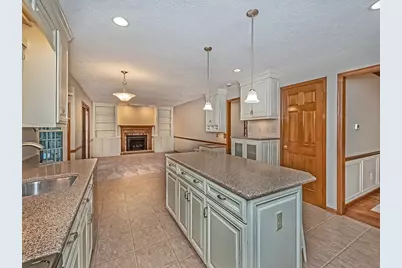 118 Bluestone Drive, Bethel Park, PA 15102 - Photo 5
