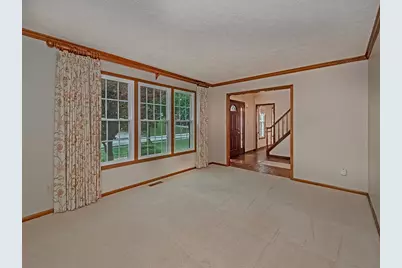 118 Bluestone Drive, Bethel Park, PA 15102 - Photo 9