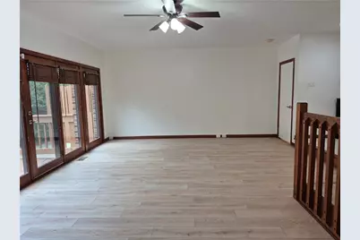 1589 Stone Mansion Dr, Pittsburgh, PA 15143 - Photo 5