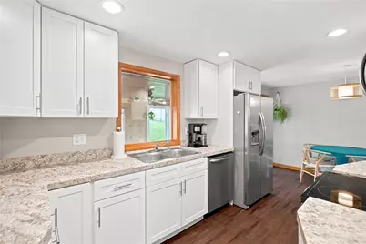 12 Maple St, Union Township, PA 15332 - Photo 9