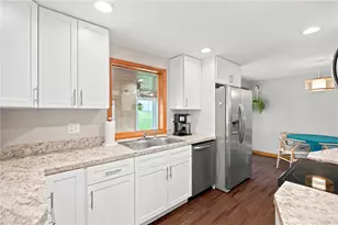 12 Maple St, Union Township, PA 15332 - Photo 9