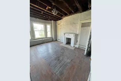 6812 McPherson Blvd, East Pittsburgh, PA 15208 - Photo 9