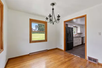 138 W Sunbury Rd, Center Township, PA 16001 - Photo 5