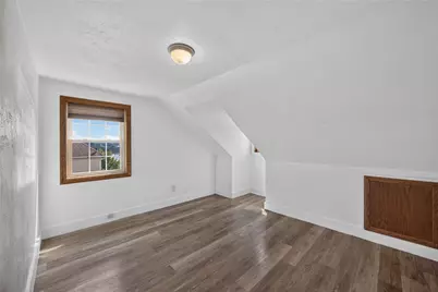 222 N Cherry Ave, Houston, PA 15342 - Photo 19