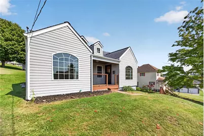 222 N Cherry Ave, Houston, PA 15342 - Photo 29