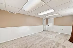 1009 Grandview Ave, Ross Twp, PA 15237 - Photo 27