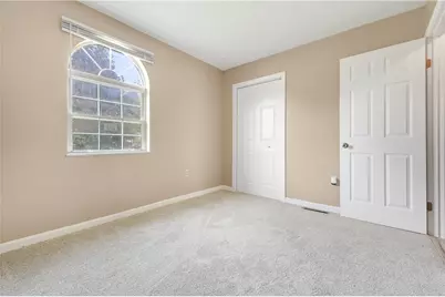 7326 Green Meadow Dr, Imperial, PA 15126 - Photo 15