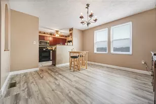 7326 Green Meadow Dr, Imperial, PA 15126 - Photo 7