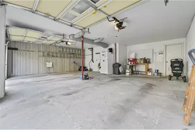 7326 Green Meadow Dr, Imperial, PA 15126 - Photo 23