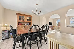 7326 Green Meadow Dr, North Fayette, PA 15126 - Photo 13